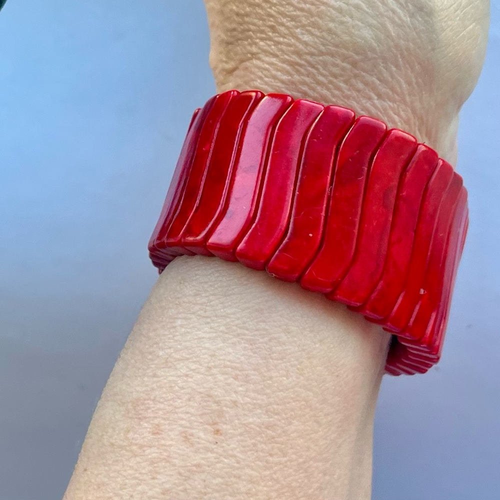 Red gemstone elastic bracelet jewelry